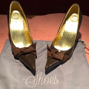 These heels have character!